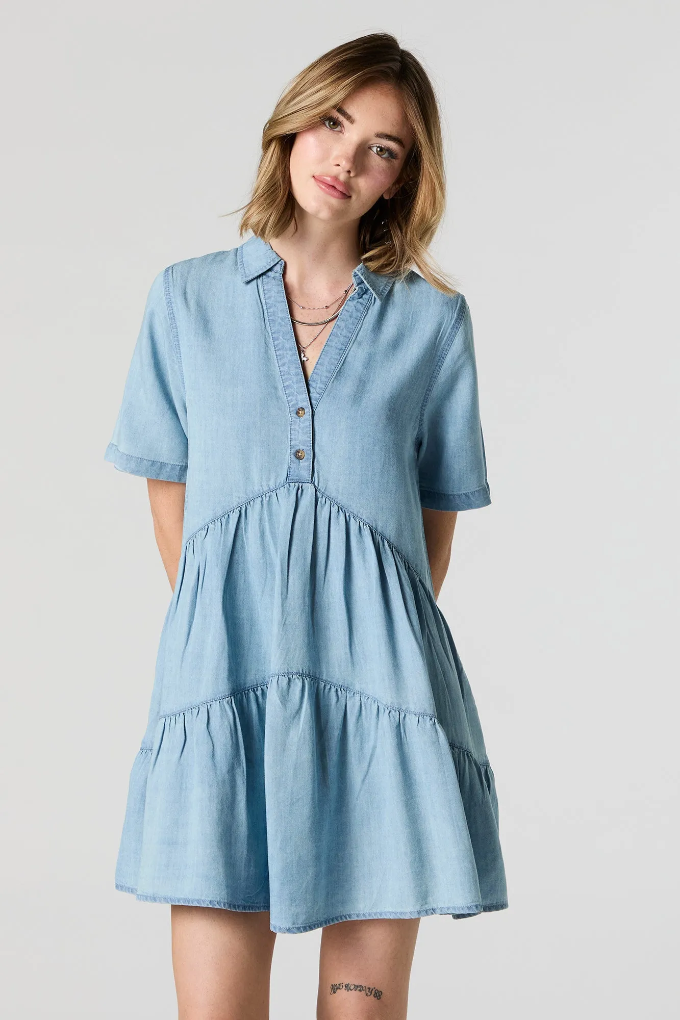 Robe nuisette longueur mini à volants et manches courtes sold by Urban Planet product image thumbnail 4