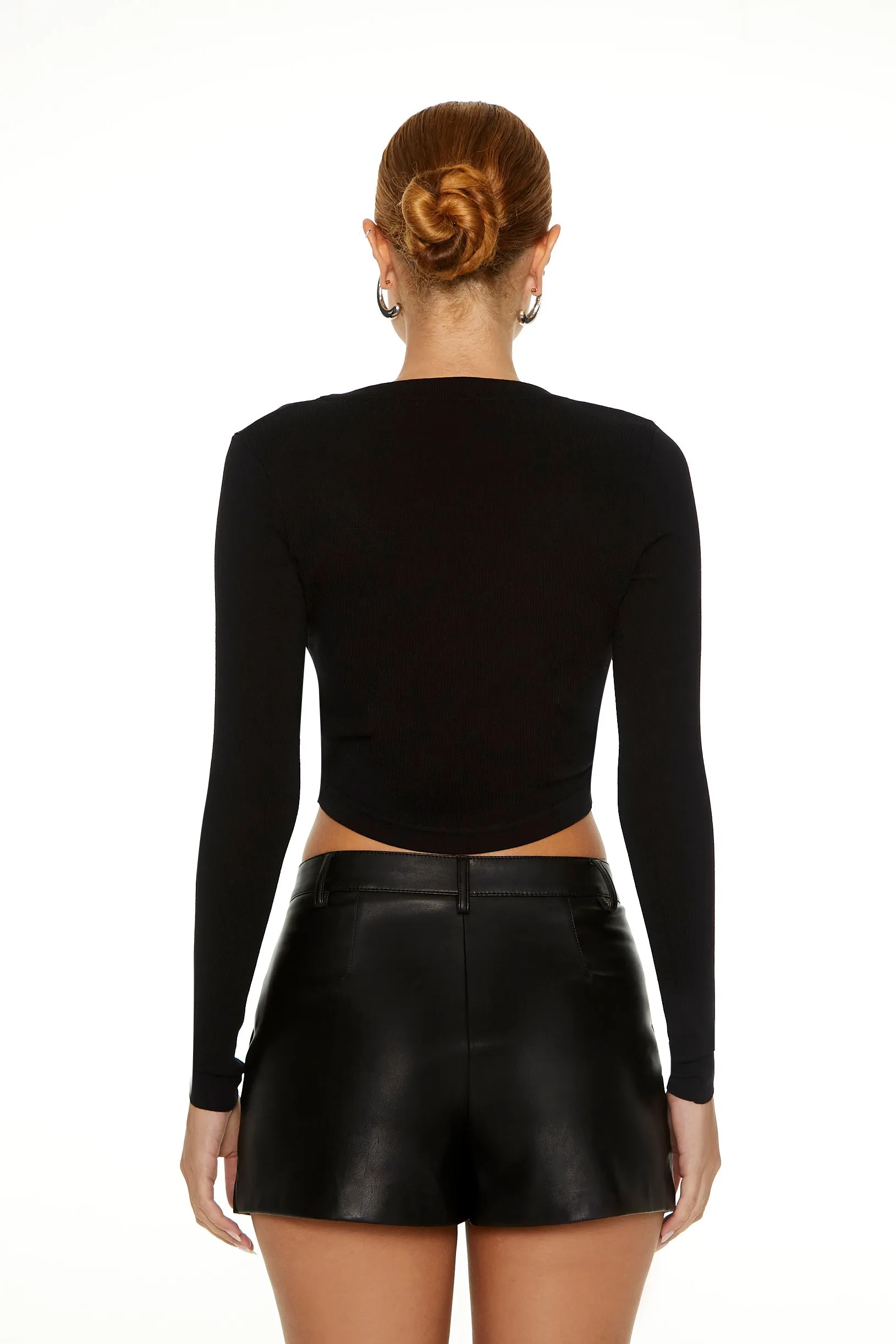 Haut court en tricot lacé à manches longues sold by Urban Planet product image thumbnail 2