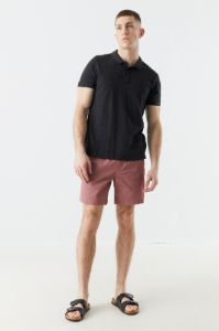 Short uni à taille élastique rose sold by Urban Planet