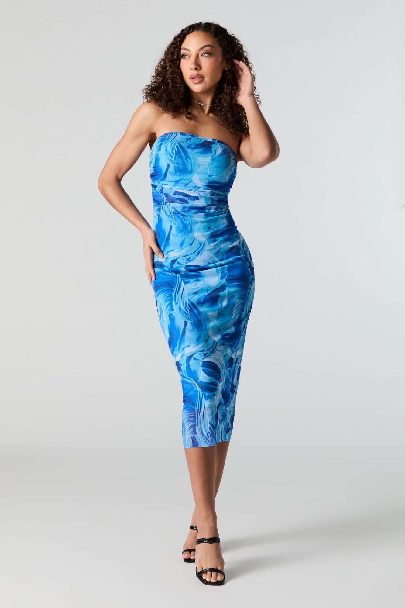Robe midi sans bretelles avec motif abstrait sold by Urban Planet product image thumbnail 4