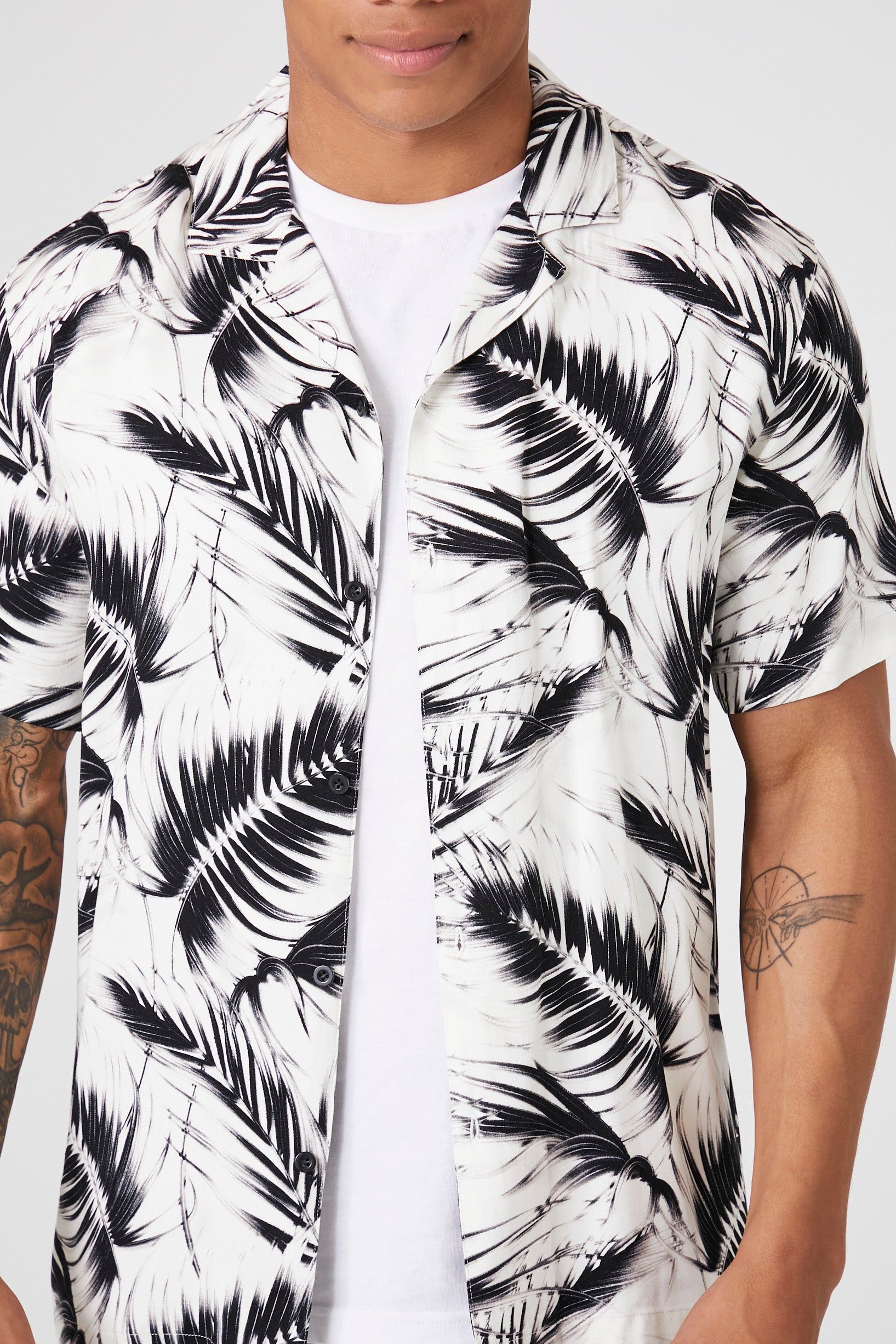 Tropical Print Button-Up Top sold by Urban Planet product image thumbnail 5