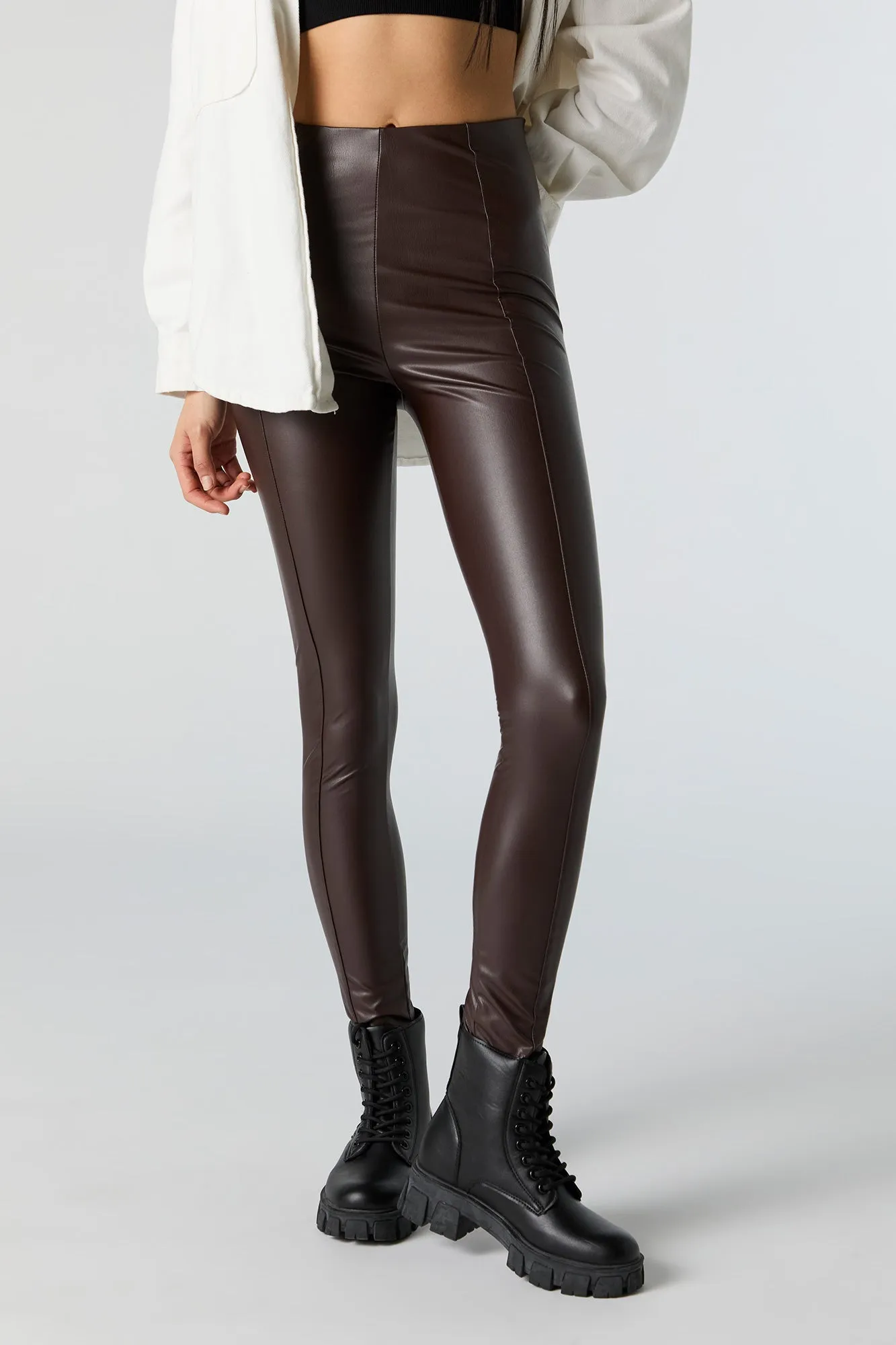 Legging à taille haute en similicuir sold by Urban Planet product image thumbnail 2
