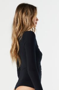 Maillot boutonné ruché avec col sold by Urban Planet
