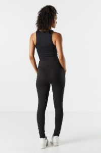 Legging à carreaux avec poches à fermeture à glissière sold by Urban Planet