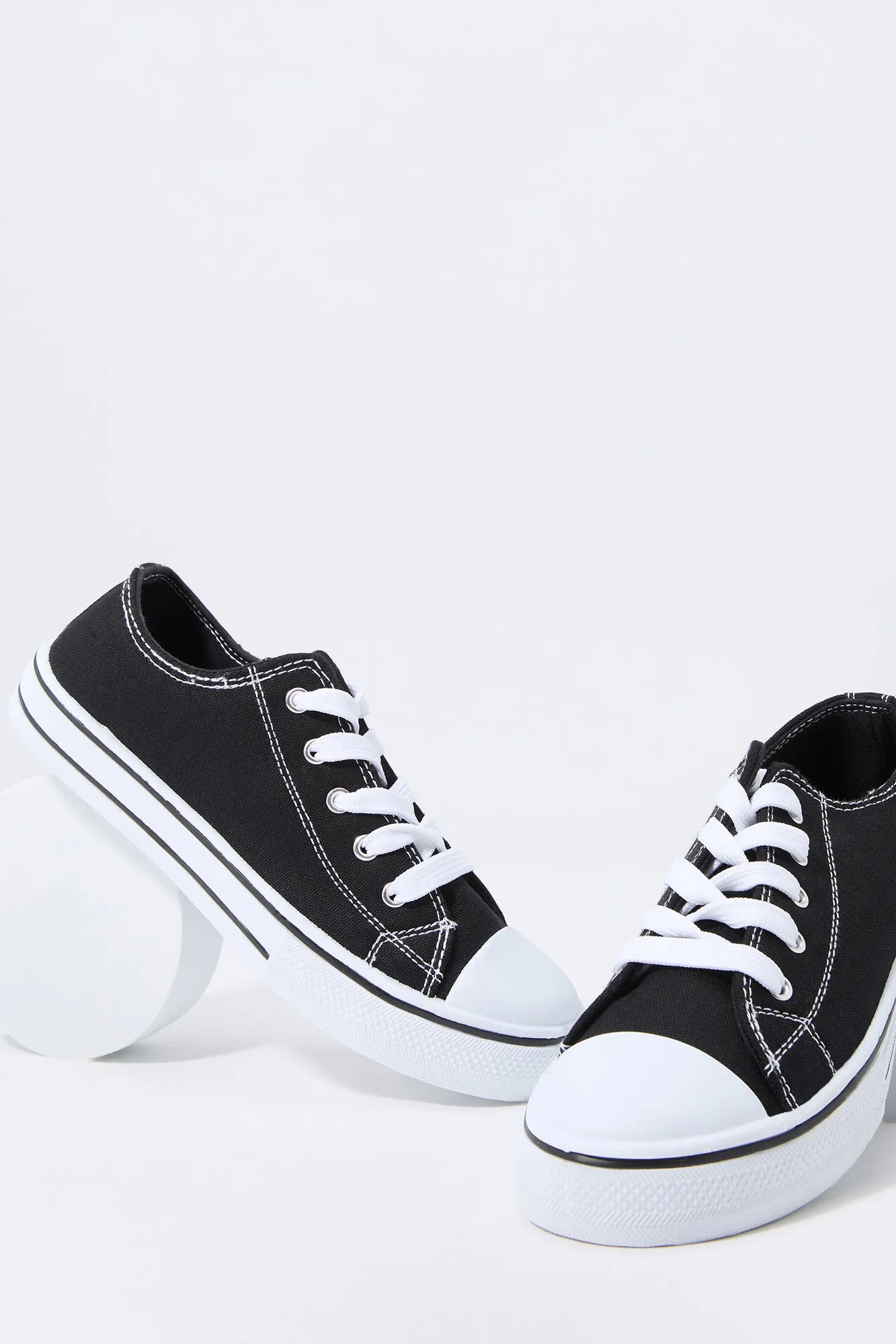 Girls Low Top Lace Up Sneaker sold by Urban Planet product image thumbnail 5