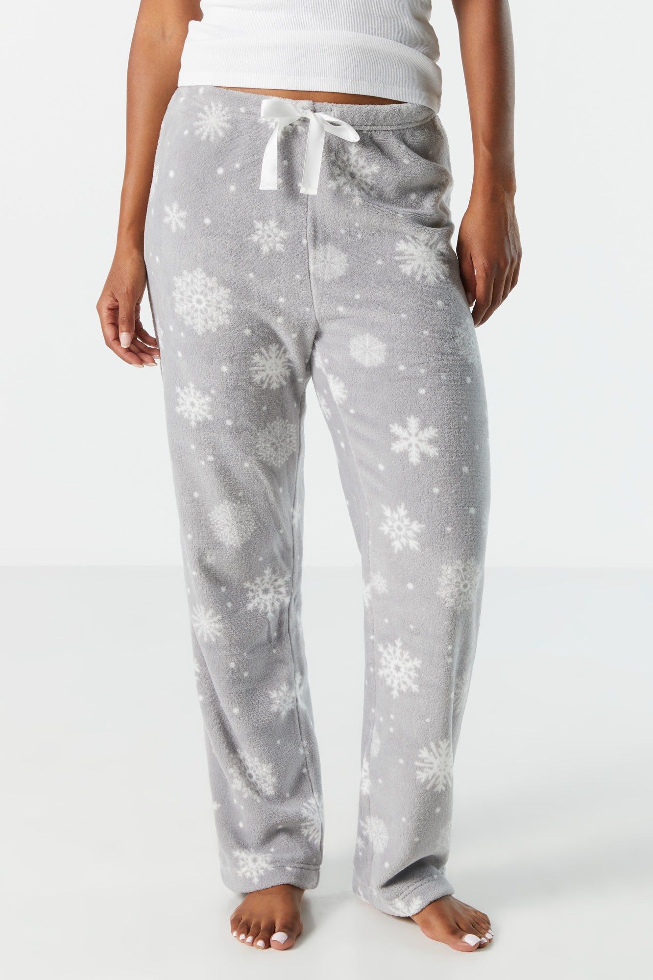 Pantalon de pyjama en peluche à imprimé Flocon sold by Urban Planet product image thumbnail 3