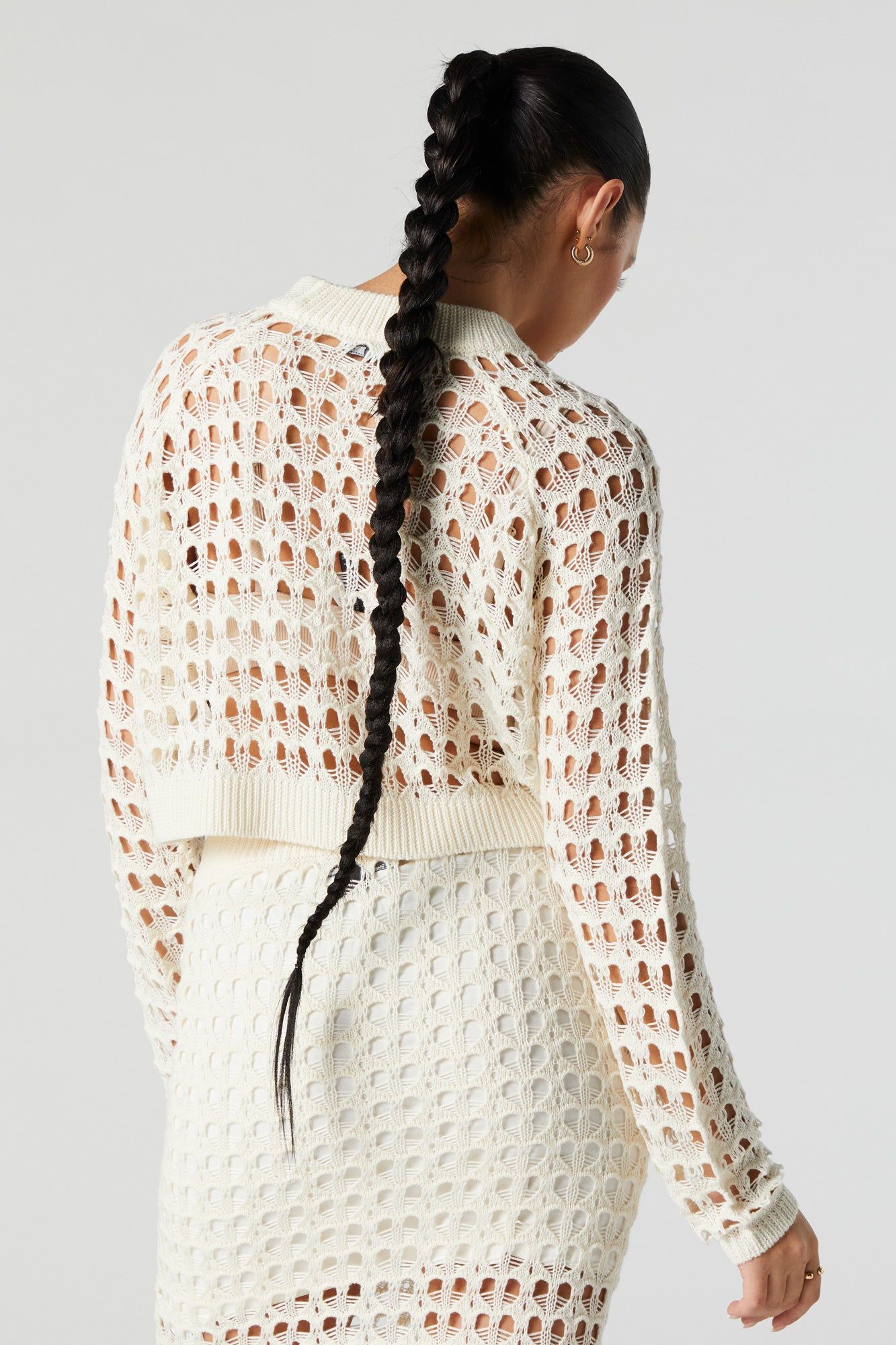 Chandail court en tricot ajouré sold by Urban Planet product image thumbnail 5