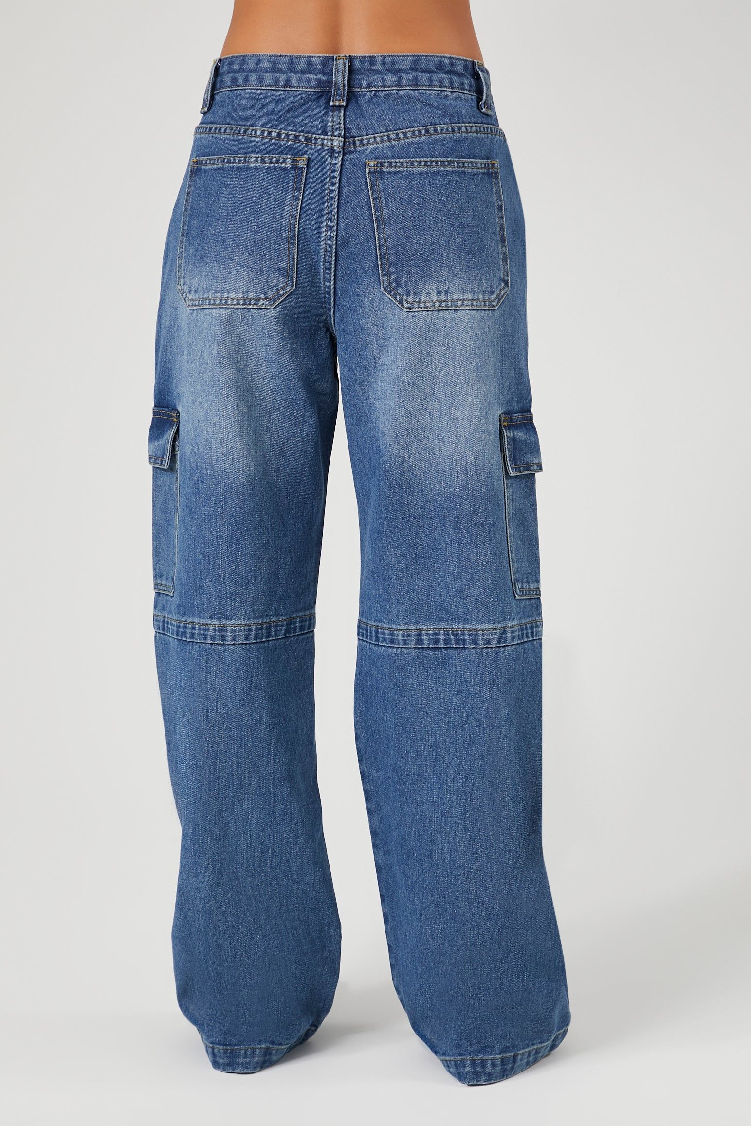 Jean cargo à jambe droite en denim sold by Urban Planet product image thumbnail 2