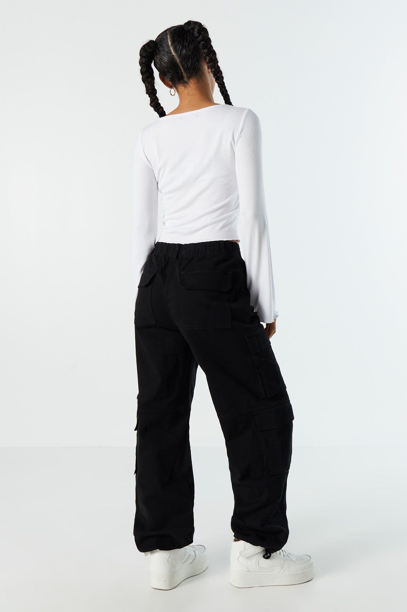 Pantalon cargo parachute avec poches multiples sold by Urban Planet product image thumbnail 3