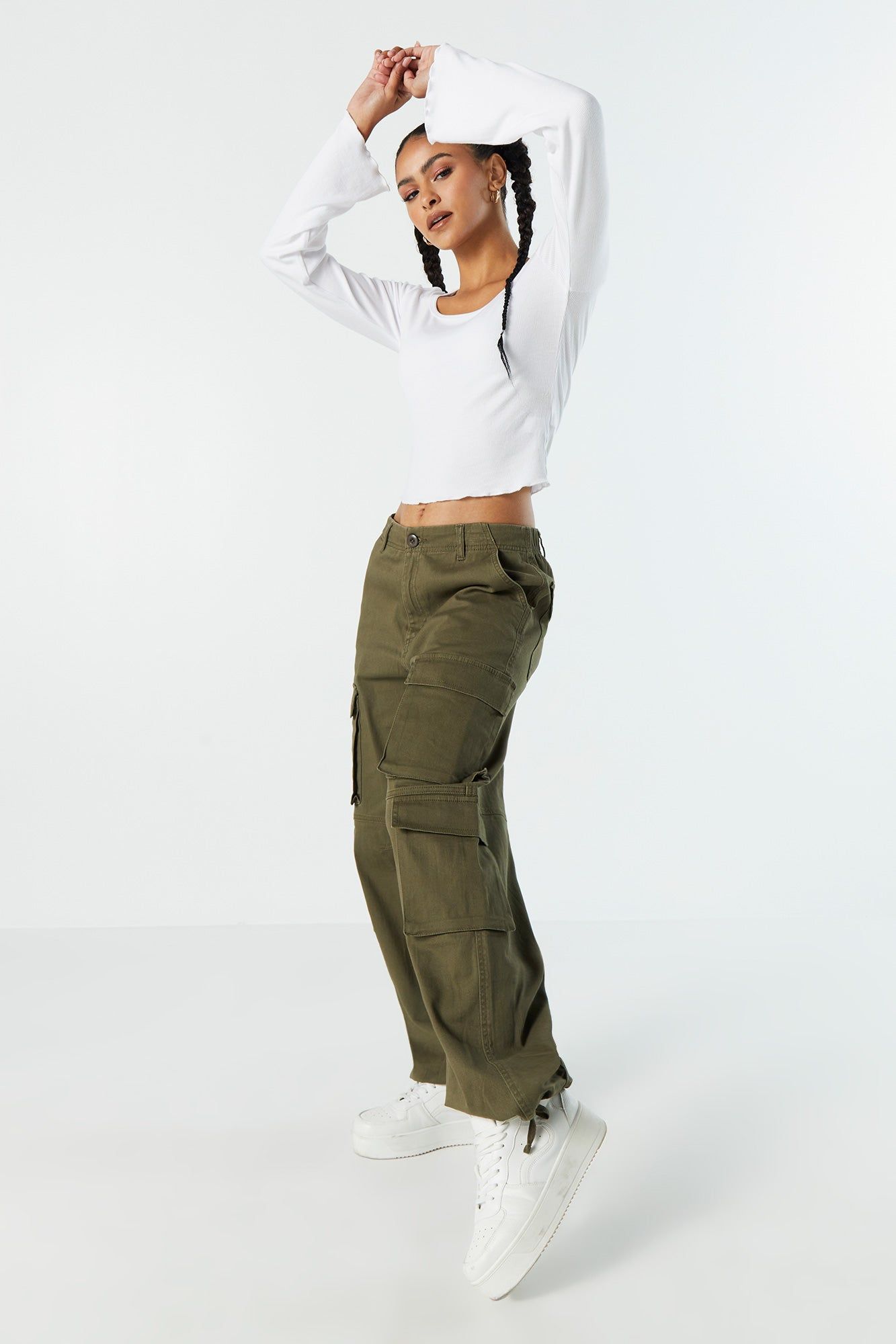 Pantalon cargo parachute avec poches multiples sold by Urban Planet product image thumbnail 4