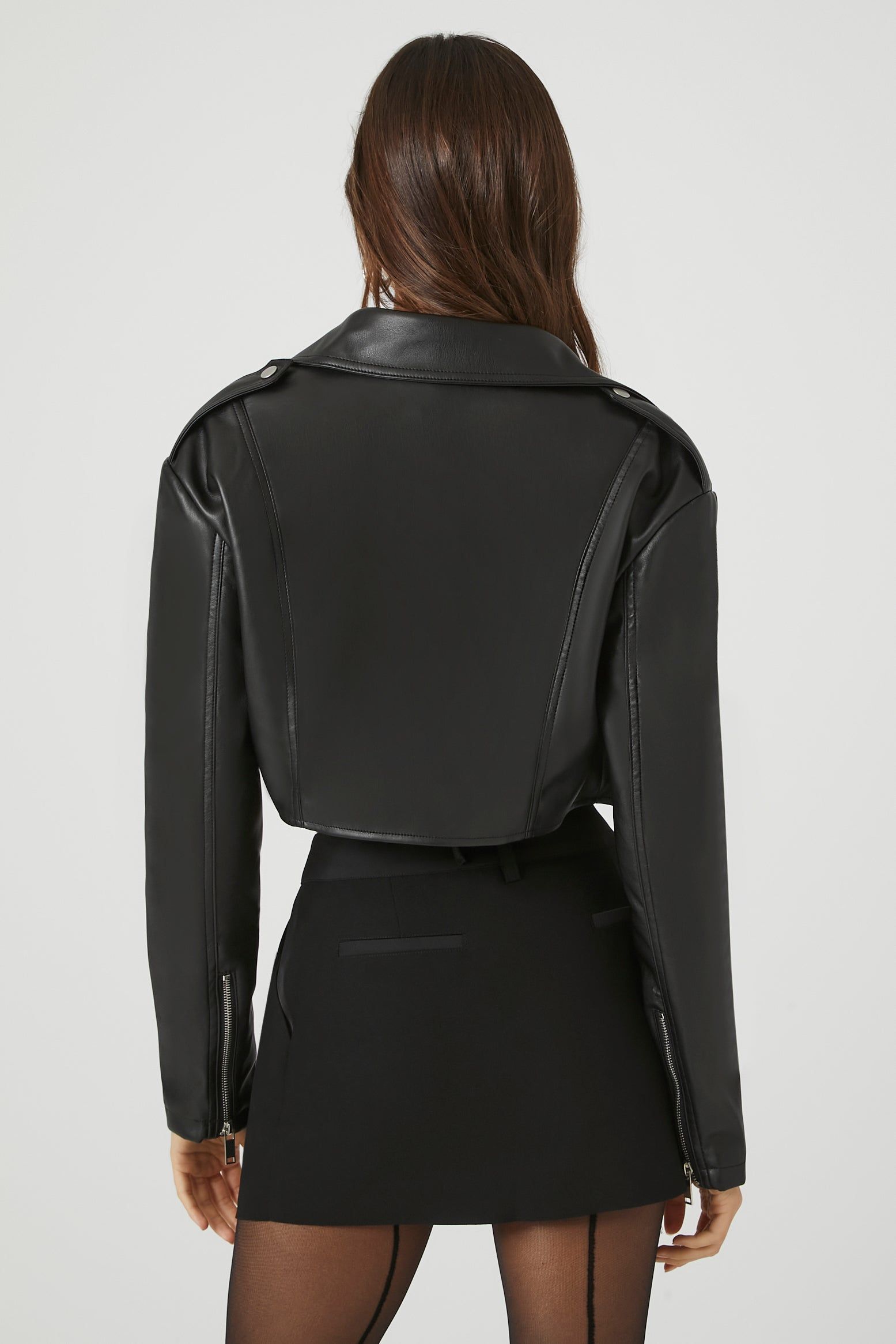 Blouson de style moto court en similicuir sold by Urban Planet product image thumbnail 2