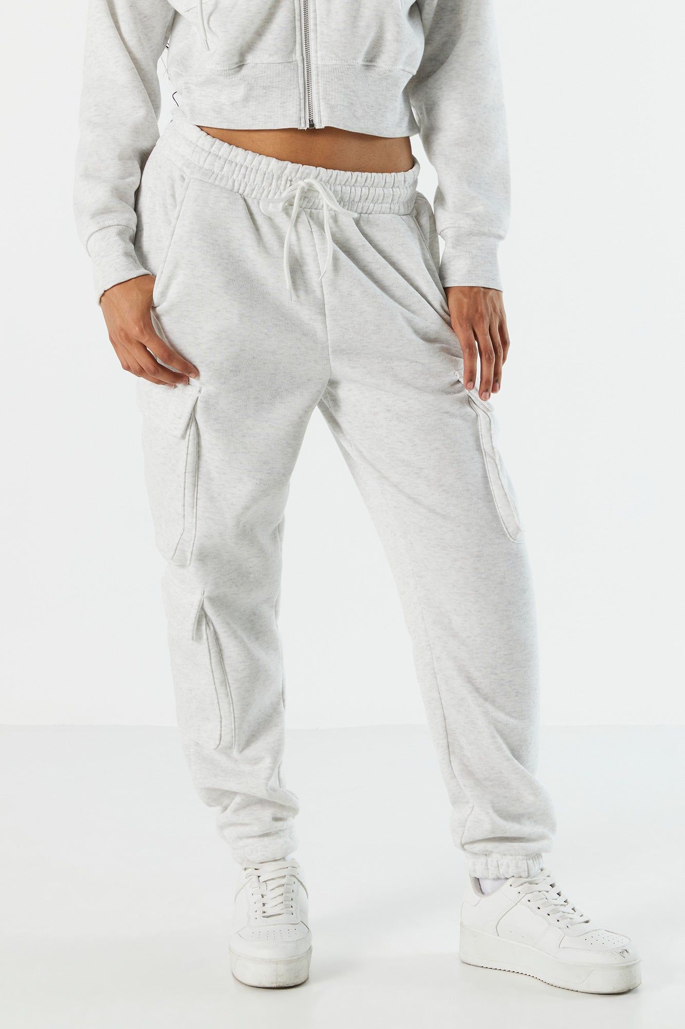 Pantalon de jogging cargo en molleton sold by Urban Planet product image thumbnail 2