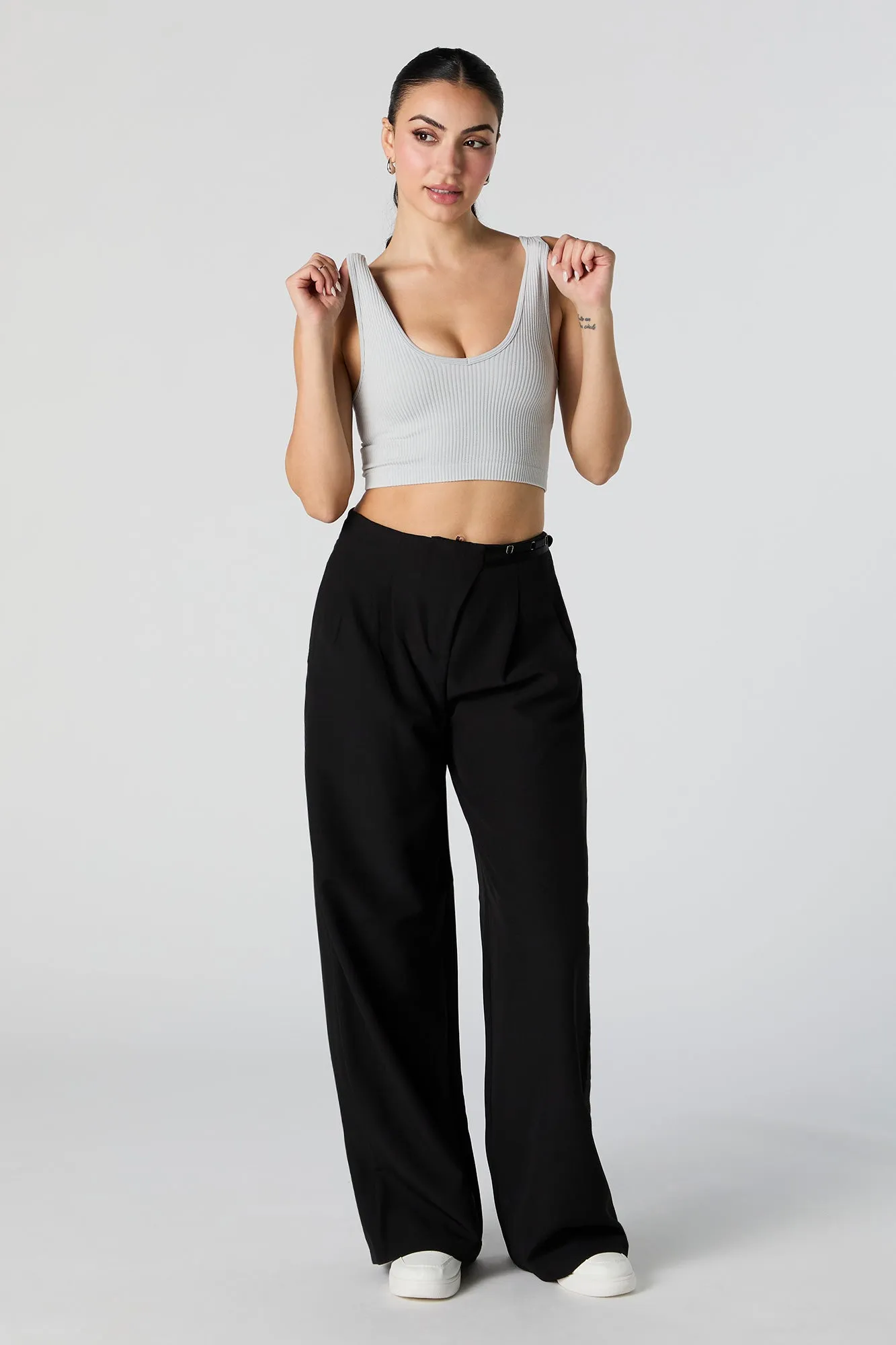 Seamless Ribbed V-Neck Cropped Tank sold by Urban Planet product image thumbnail 3