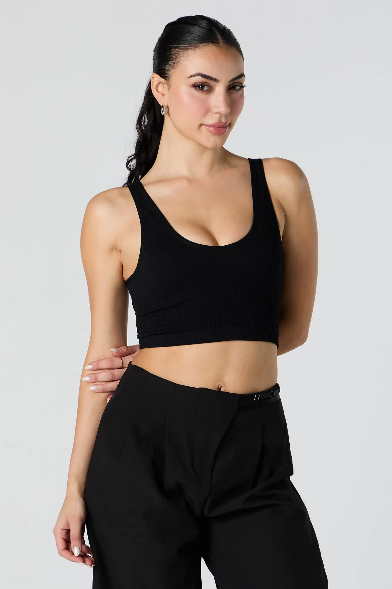 Seamless Ribbed V-Neck Cropped Tank sold by Urban Planet product image thumbnail 4