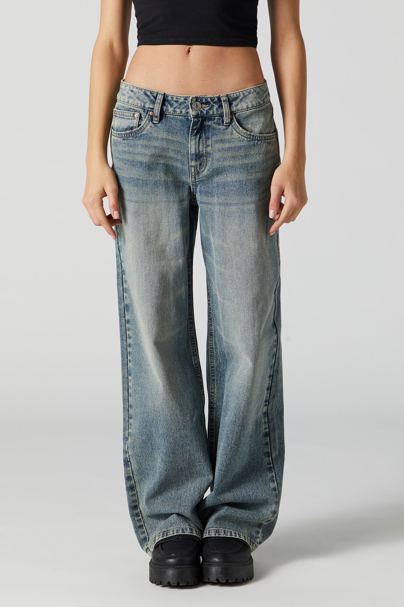 Wide Leg Low Rise Skater Jean sold by Urban Planet product image thumbnail 2