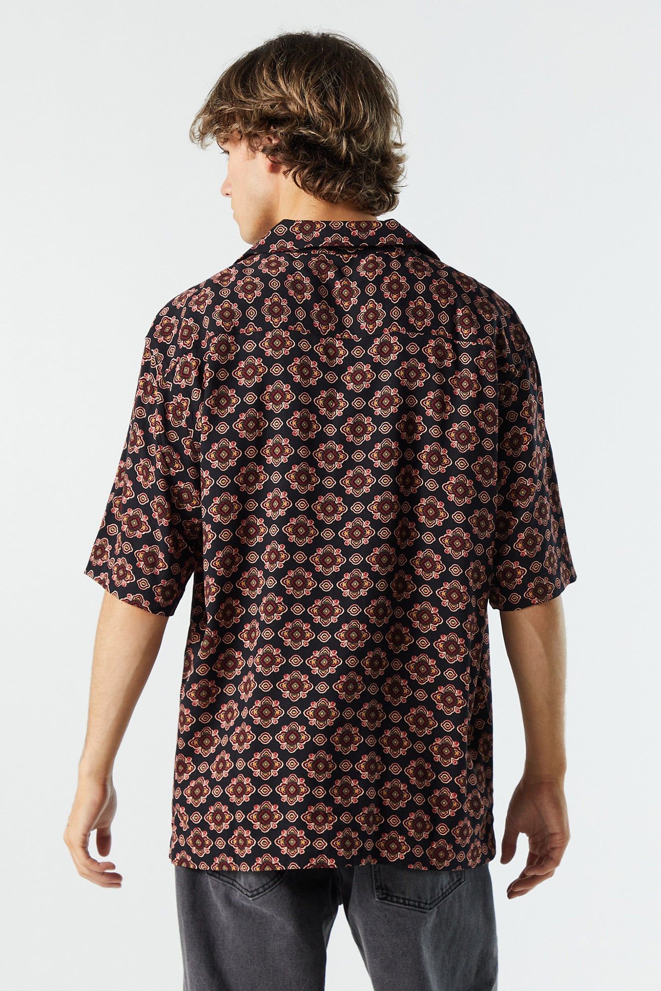 Black Print Relaxed Button-Up Top sold by Urban Planet product image thumbnail 2