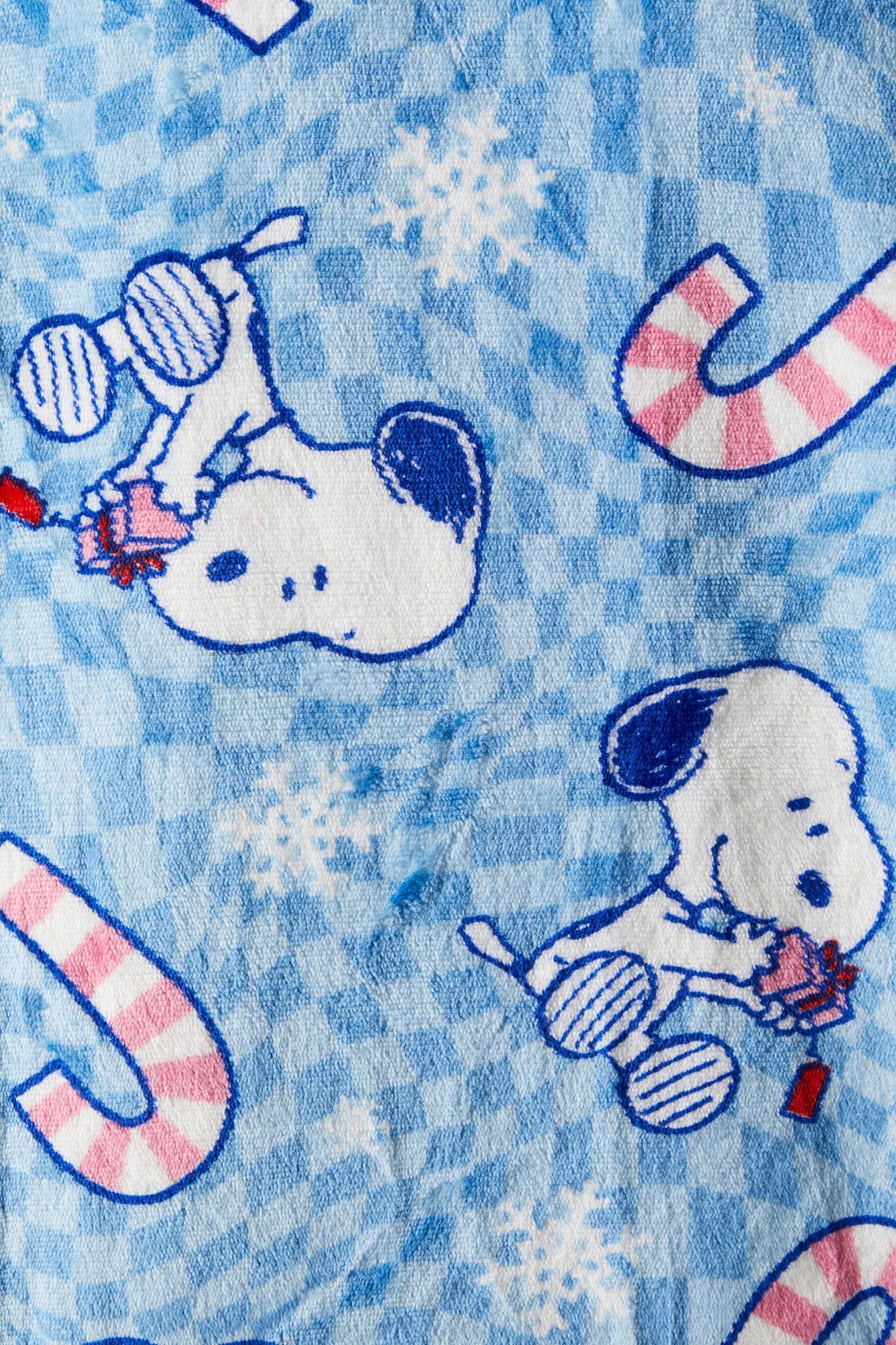 Haut surdimensionné à imprimé Snoopy de Noêl sold by Urban Planet product image thumbnail 4
