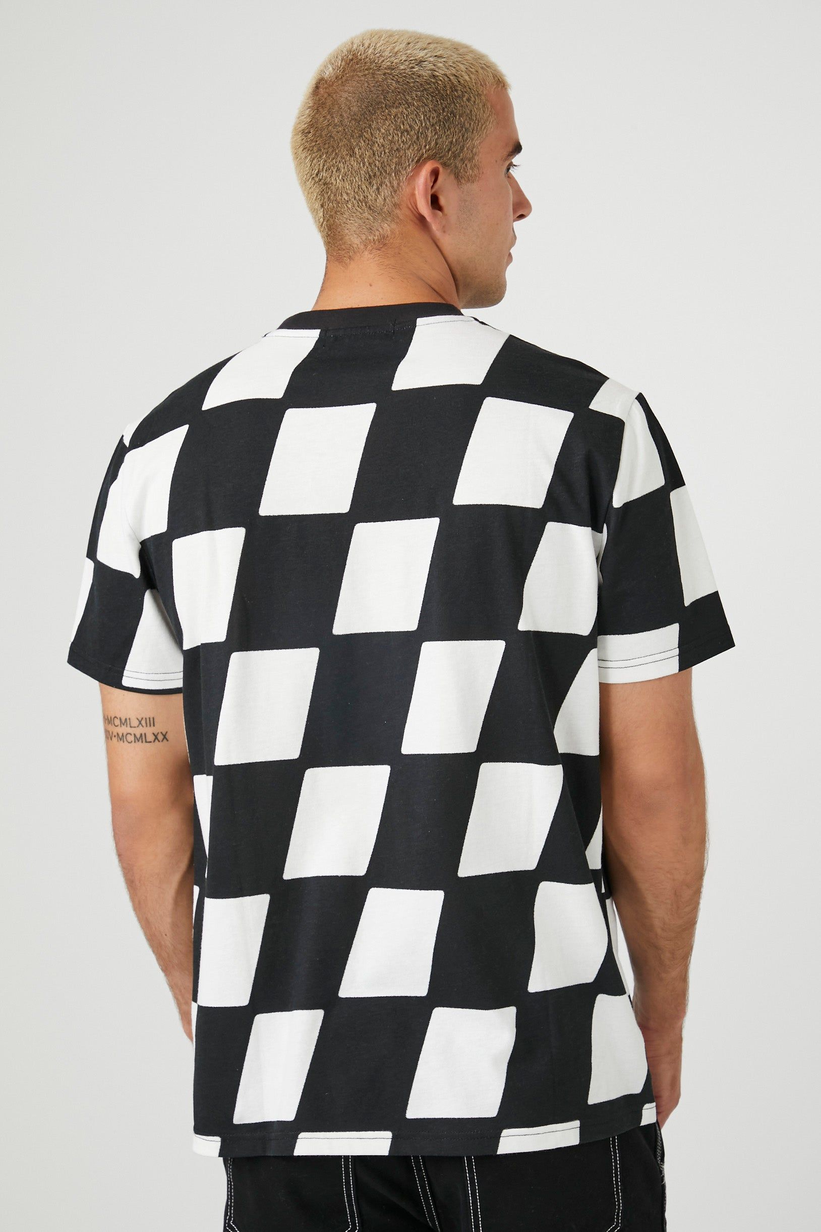 T-shirt ras du cou à carreaux sold by Urban Planet product image thumbnail 3