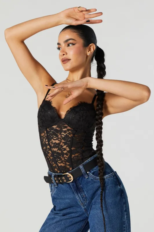 Maillot corset en dentelle sold by Urban Planet