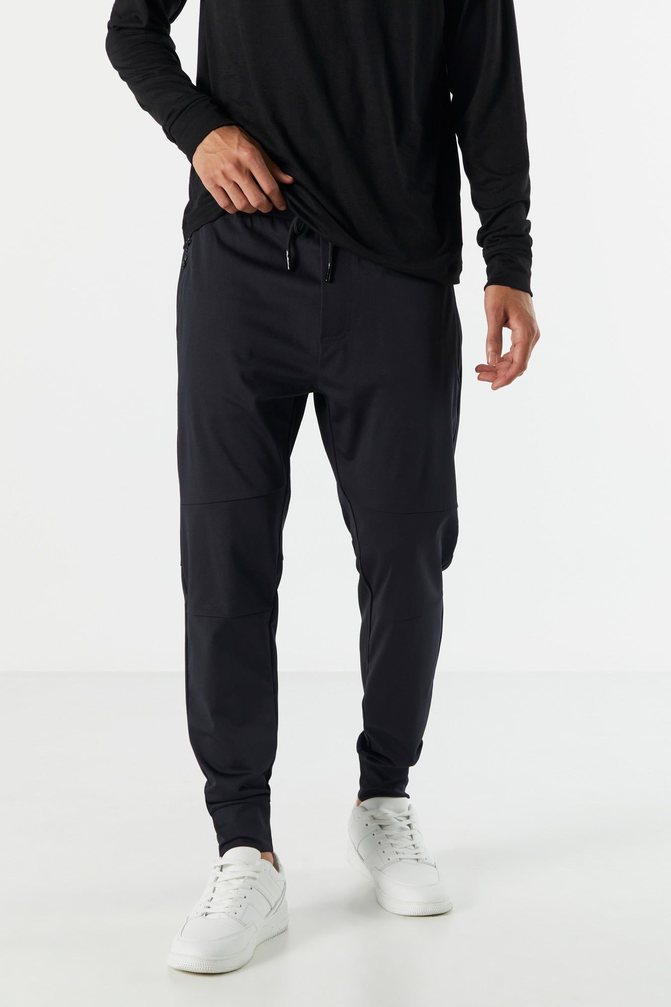 Pantalon de jogging en molleton tech doux sold by Urban Planet product image thumbnail 5