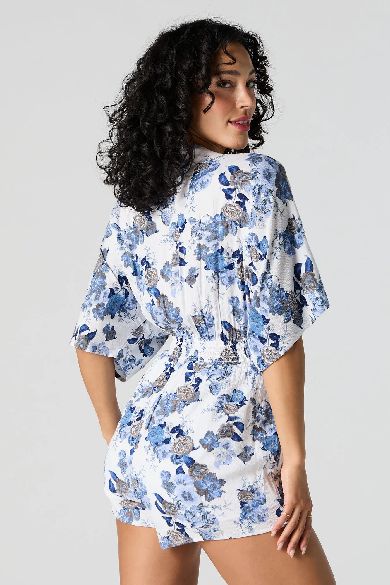 Combi-short fleuri avec découpes et attache sold by Urban Planet product image thumbnail 2