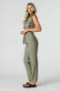 Justaucorps utilitaire sans manches avec ceinture sold by Urban Planet