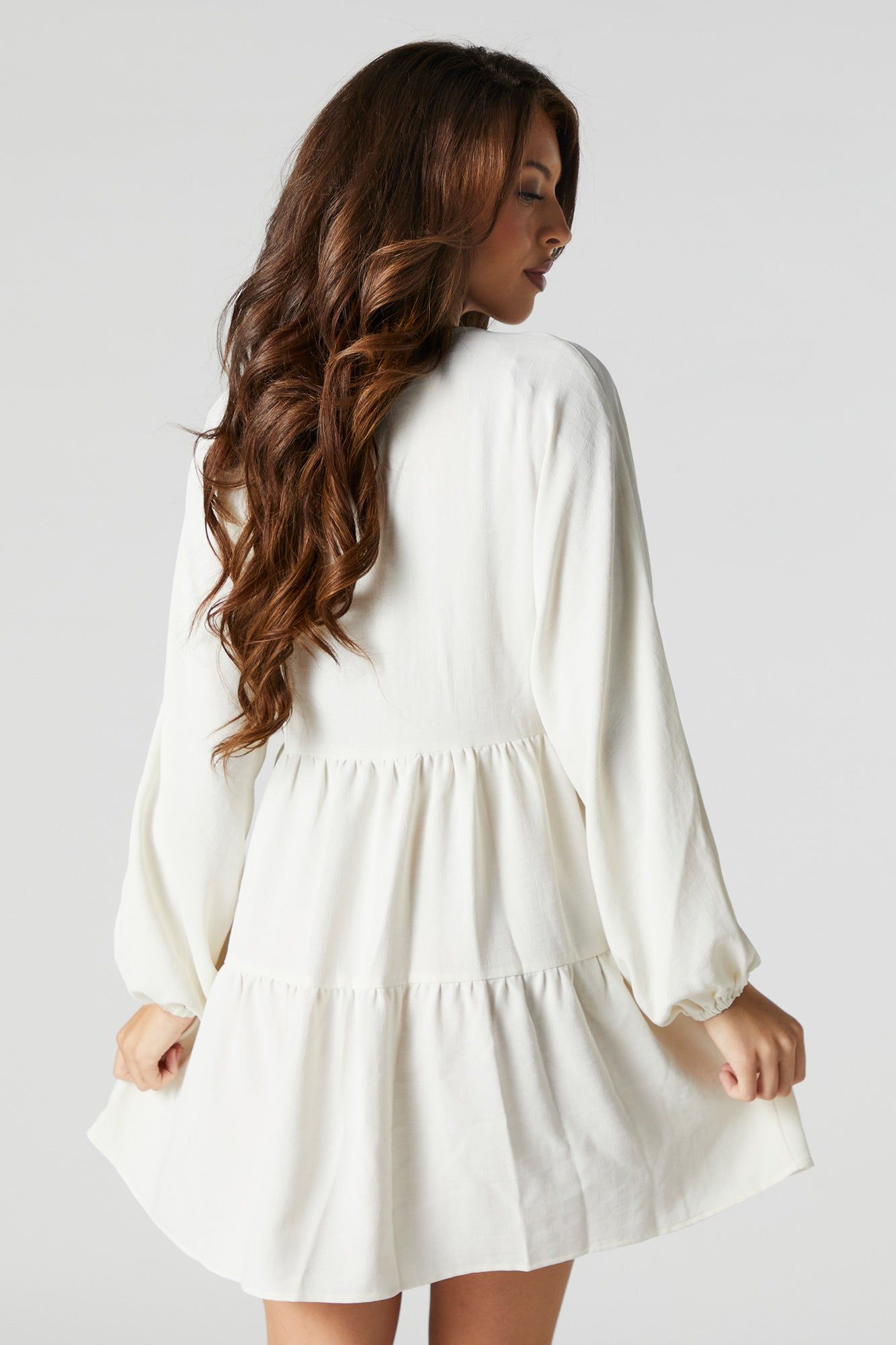 Minirobe à manches longues avec encolure en V sold by Urban Planet product image thumbnail 5