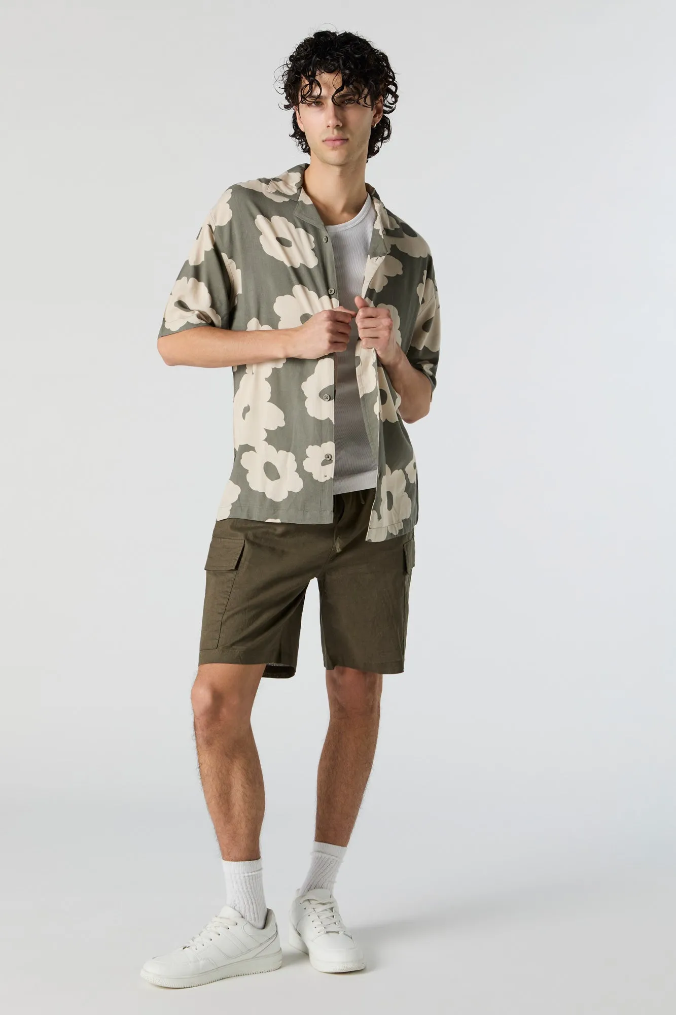 Haut boutonné fleuri sold by Urban Planet product image thumbnail 3