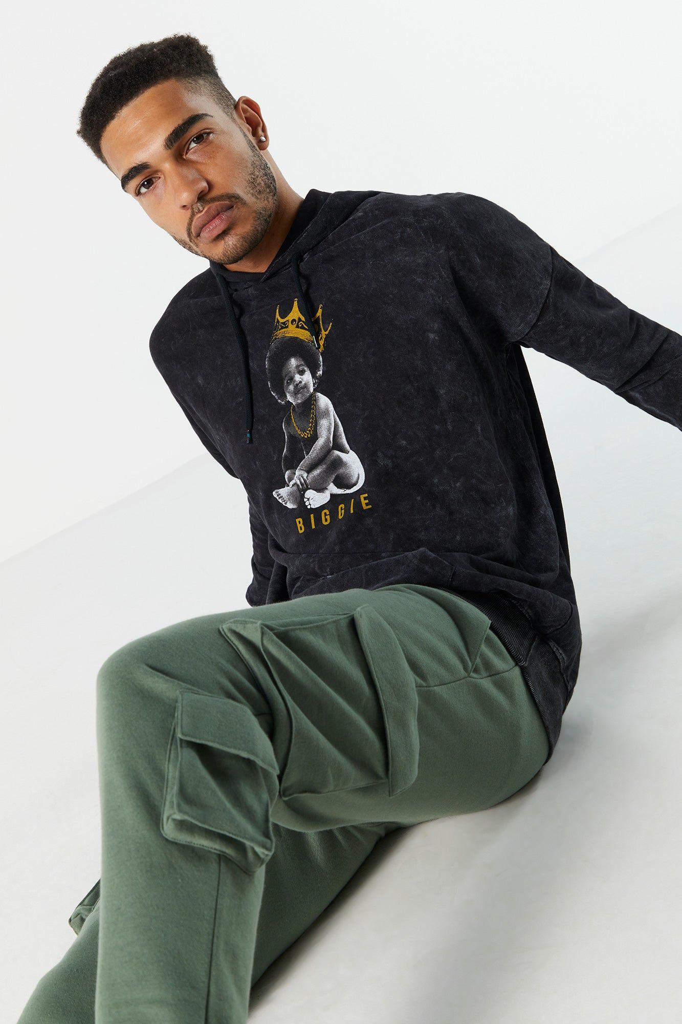 Pantalon de jogging cargo en molleton avec poches multiples sold by Urban Planet product image thumbnail 12