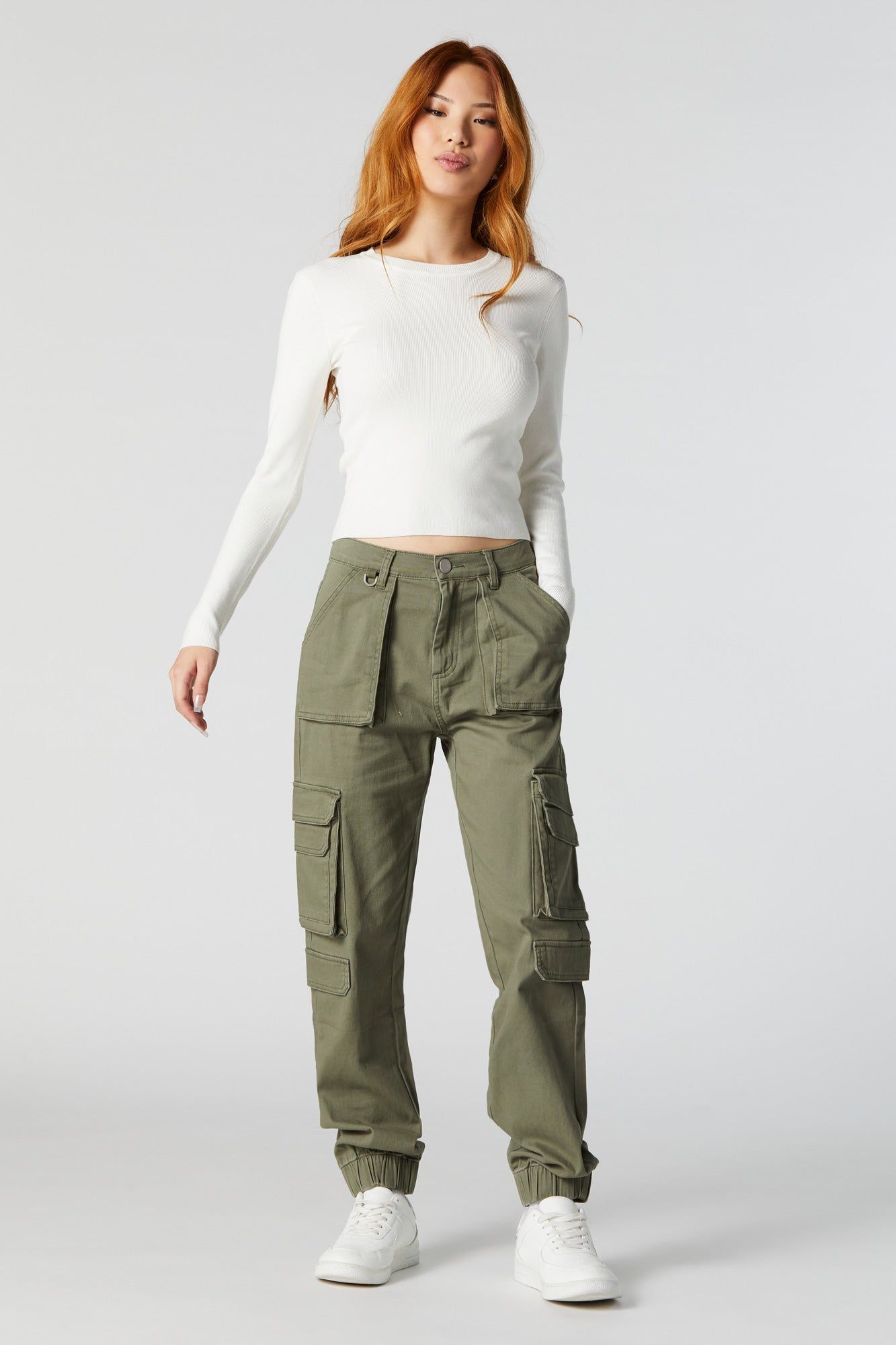 Jogger cargo avec poches multiples sold by Urban Planet