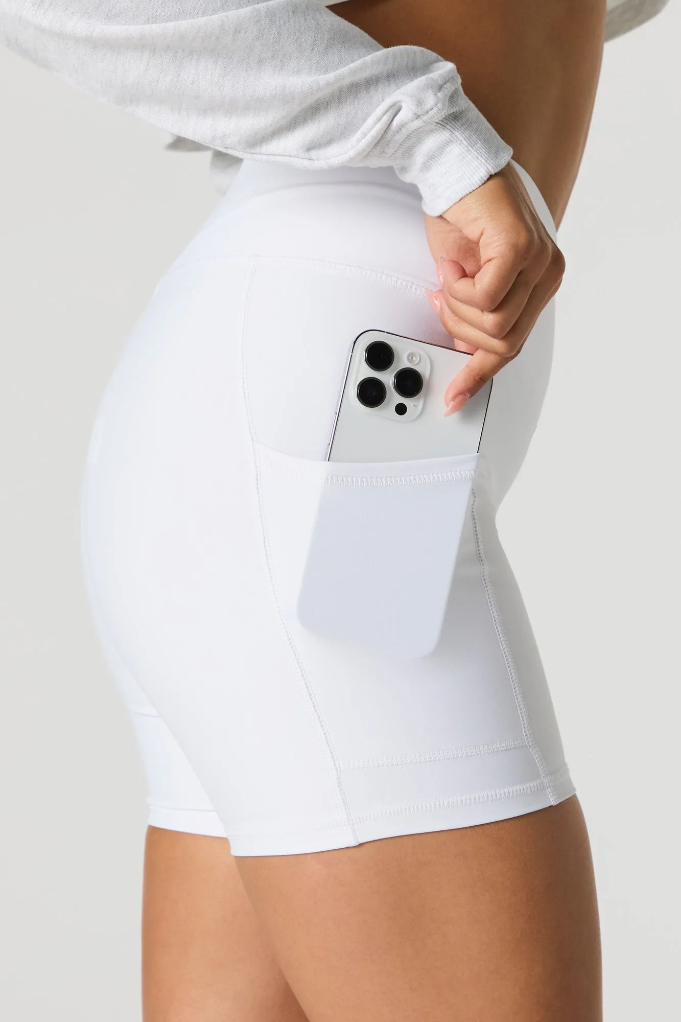 Short de cycliste avec taille à surplis et poches sold by Urban Planet product image thumbnail 4