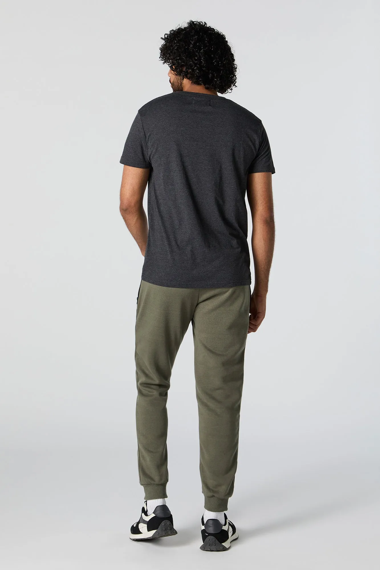 Jogger en molleton avec poches à fermeture à glissière et taille coulissante sold by Urban Planet product image thumbnail 3