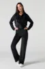 Pantalon à jambe évasée en velours sold by Urban Planet
