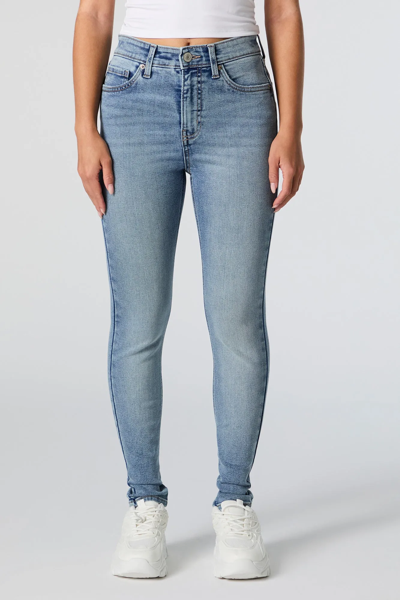 Jean ajusté délavé moyen à taille haute sold by Urban Planet product image thumbnail 2