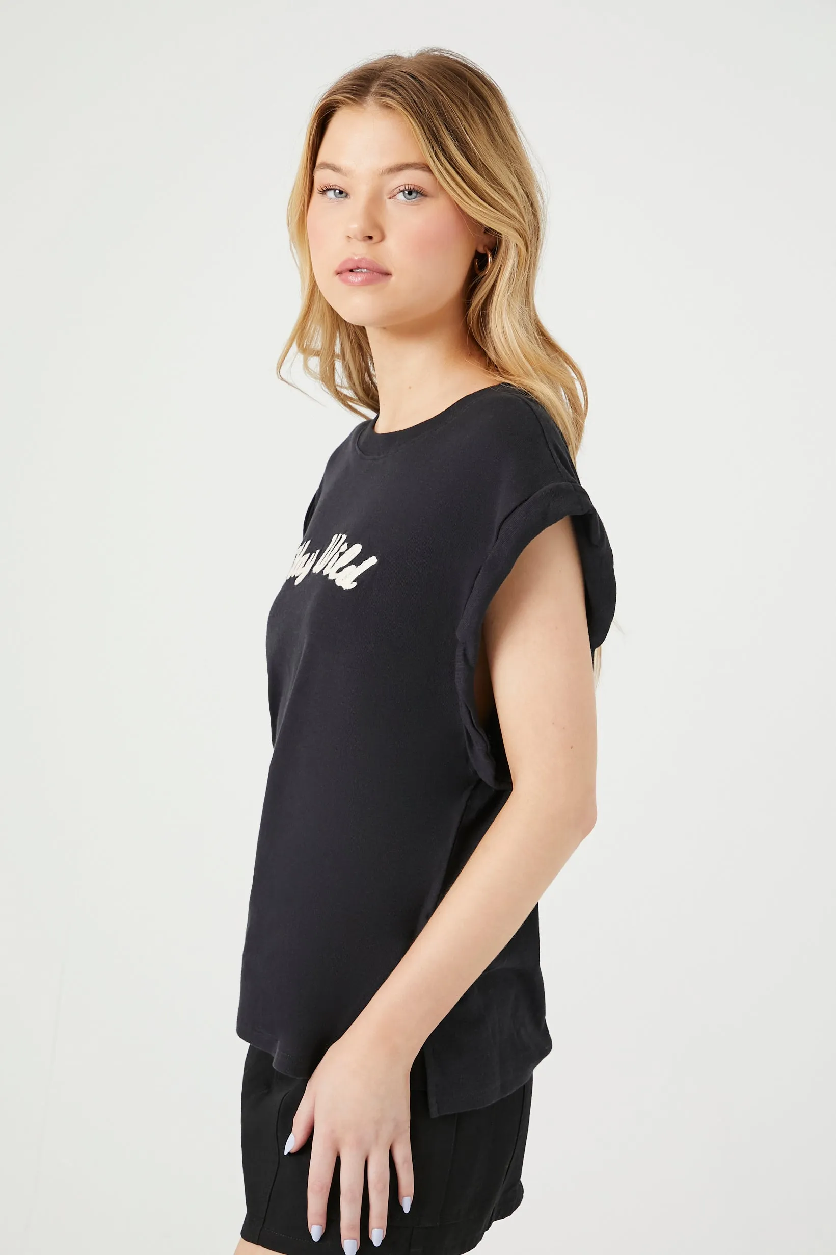 Lin T-shirt avec motif brodé Stay Wild en chenille sold by Urban Planet product image thumbnail 2