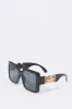 Lunettes de soleil surdimensionnées carrées sold by Urban Planet