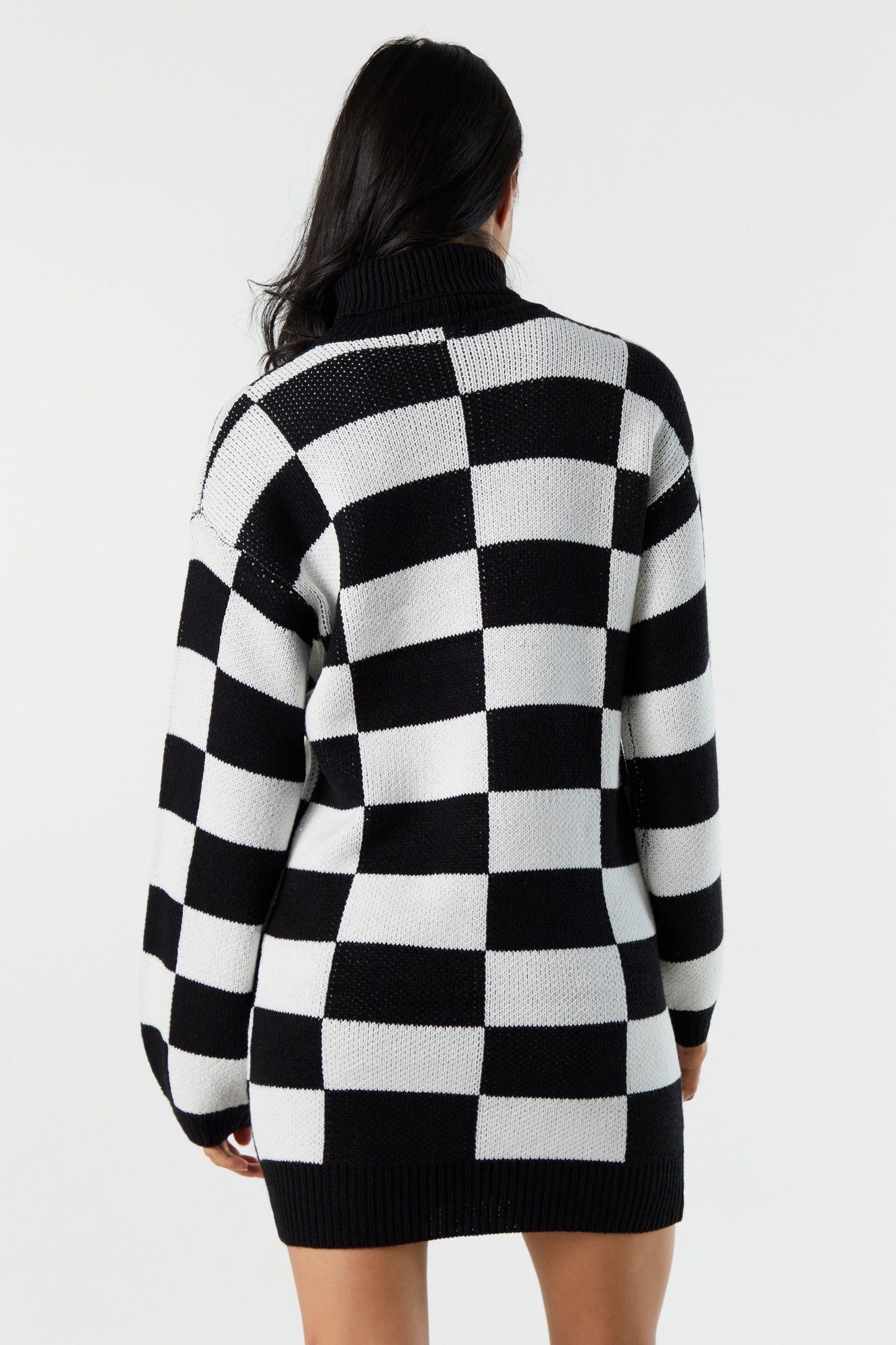 Robe-chandail à carreaux avec col roulé sold by Urban Planet product image thumbnail 3