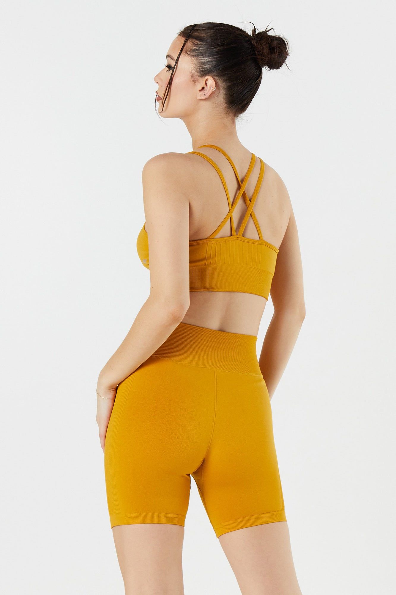 Short de cycliste à taille haute côtelé sur les côtés sold by Urban Planet product image thumbnail 26