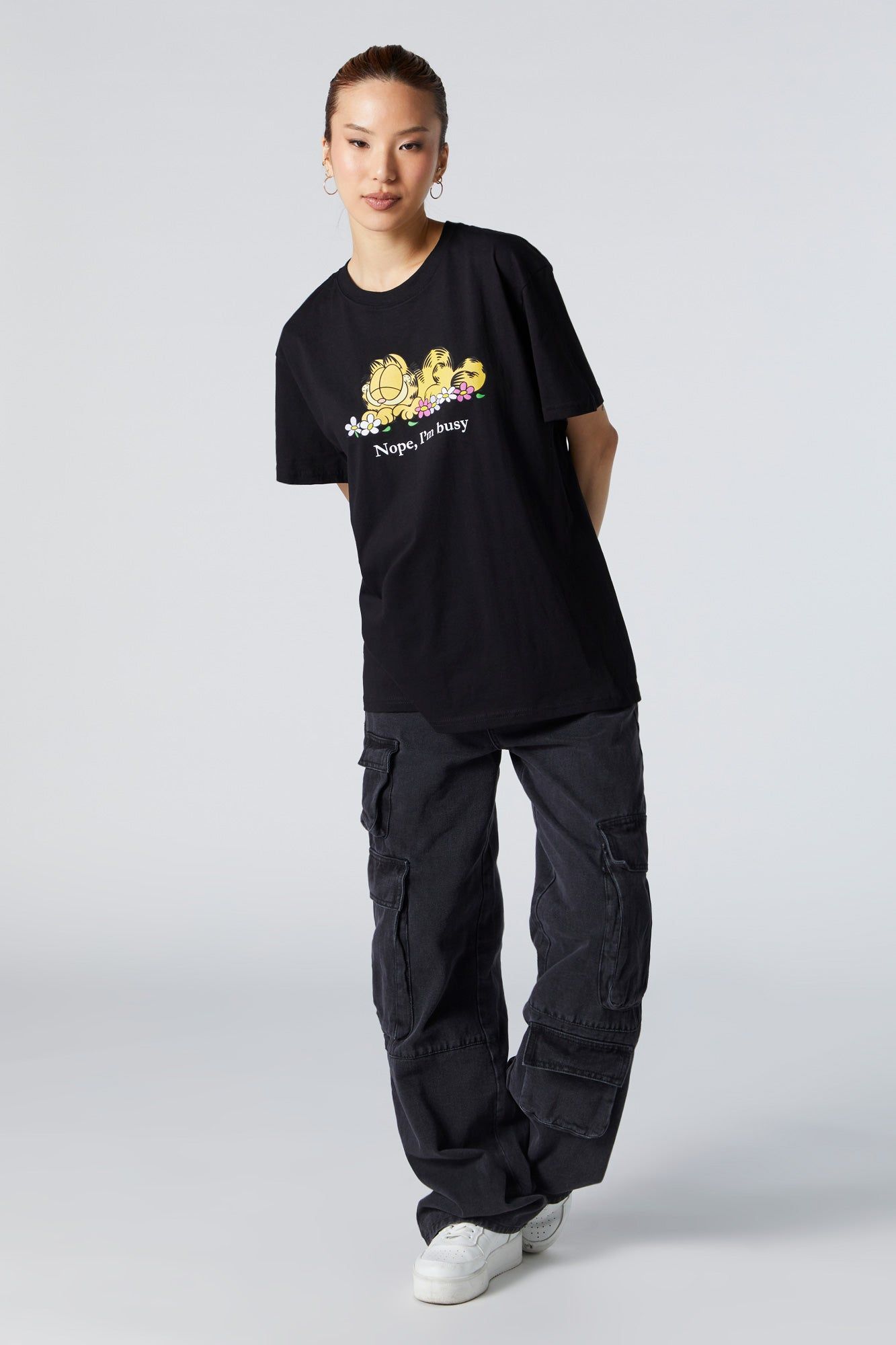 T-shirt de coupe garçonne à imprimé Garfield sold by Urban Planet product image thumbnail 4