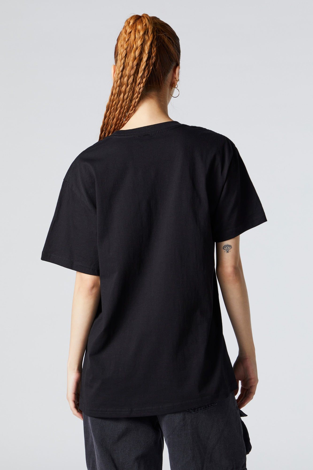 T-shirt de coupe garçonne à imprimé Garfield sold by Urban Planet product image thumbnail 3