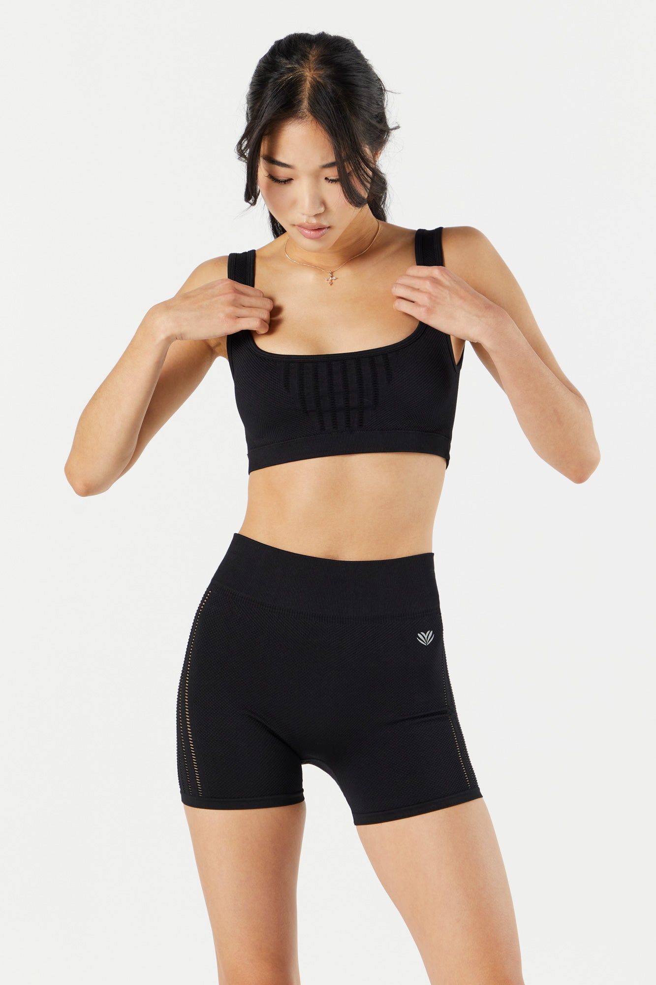 Soutien-gorge de sport coussiné sans couture texturé sold by Urban Planet product image thumbnail 6