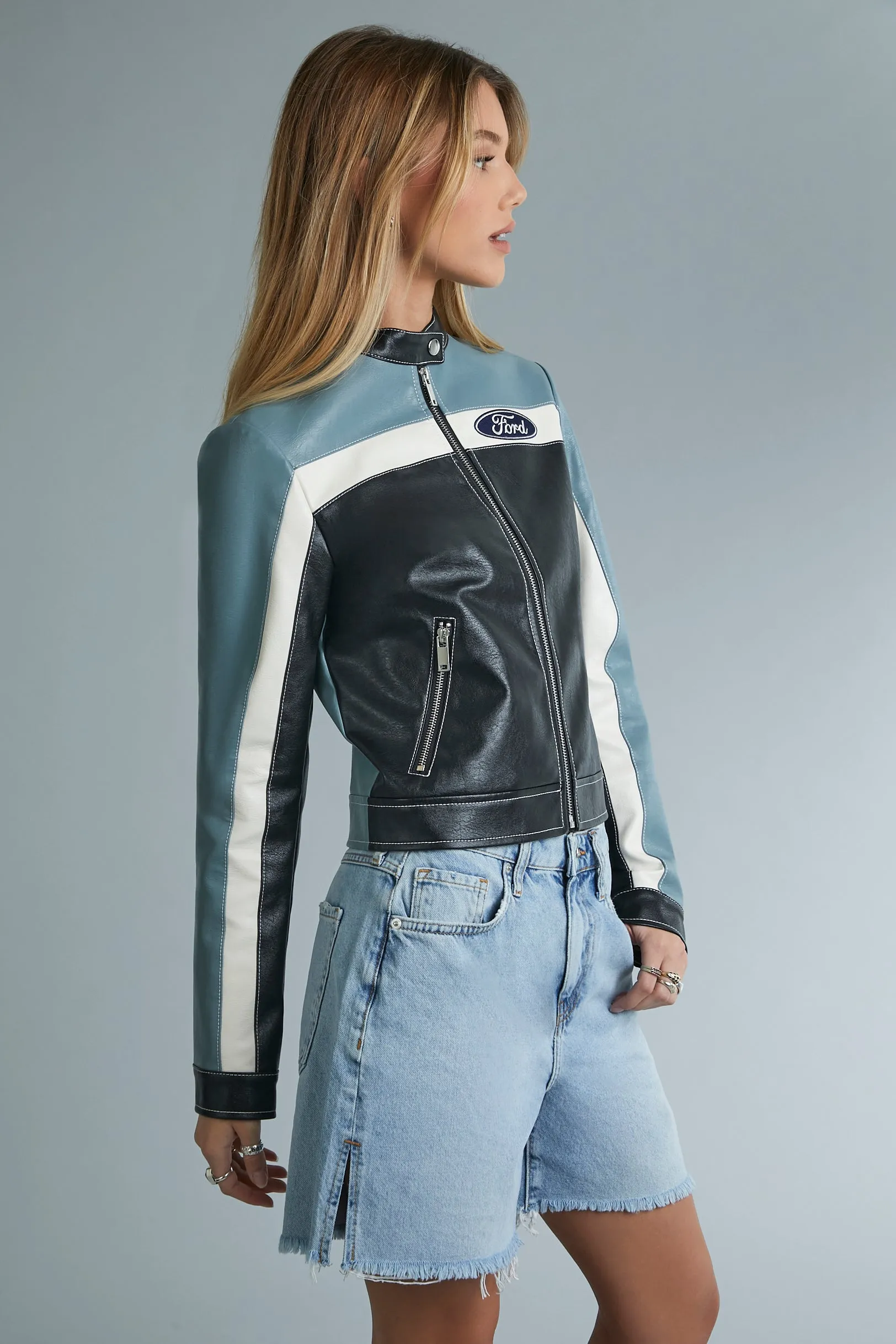 Blouson de course en similicuir à imprimé Ford sold by Urban Planet product image thumbnail 2