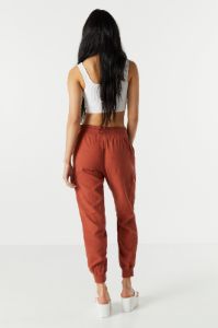Pantalon de jogging cargo en lin sold by Urban Planet