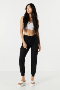 Pantalon de jogging cargo en lin sold by Urban Planet