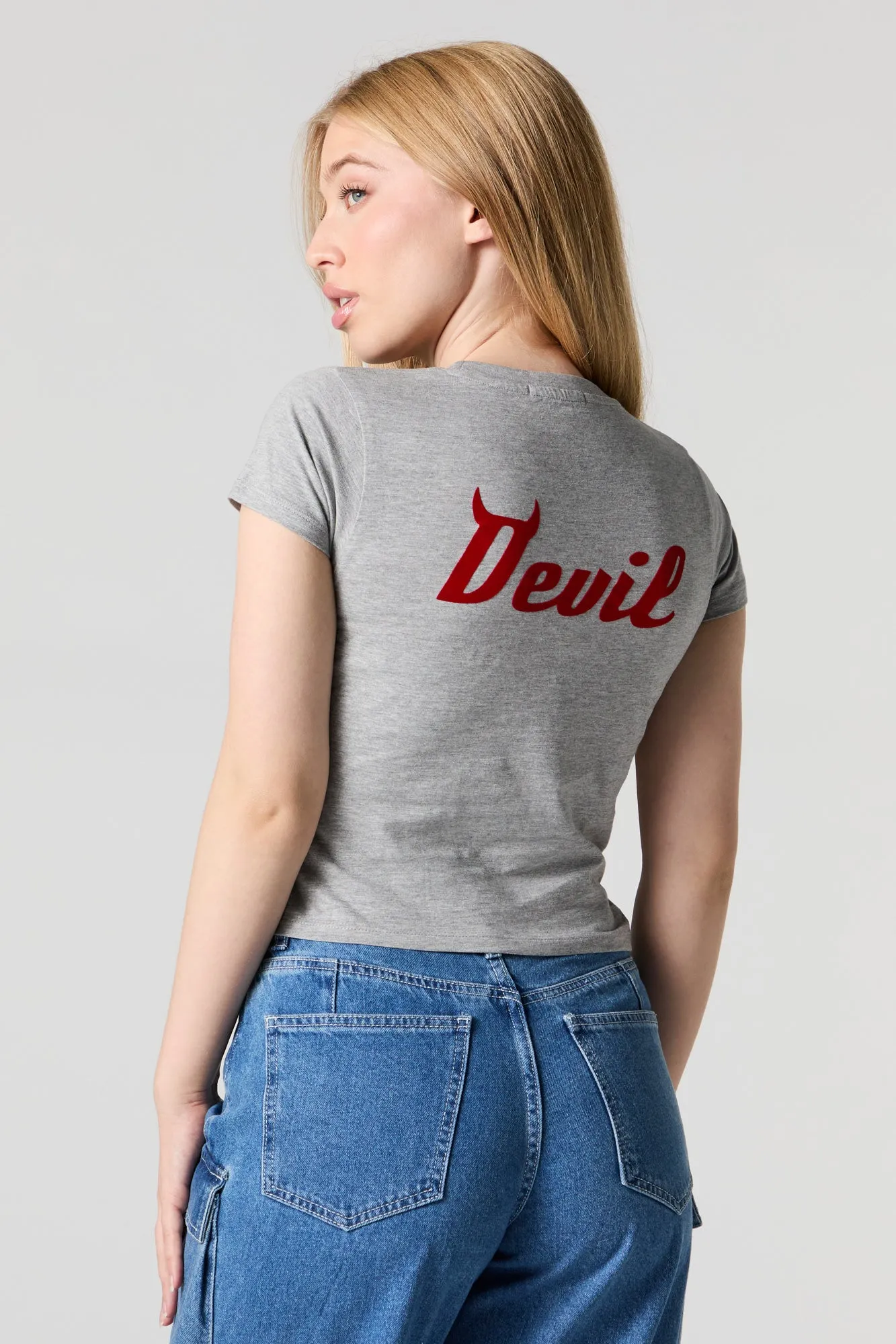 T-shirt ultracourt avec motif brodé Angel sold by Urban Planet product image thumbnail 2