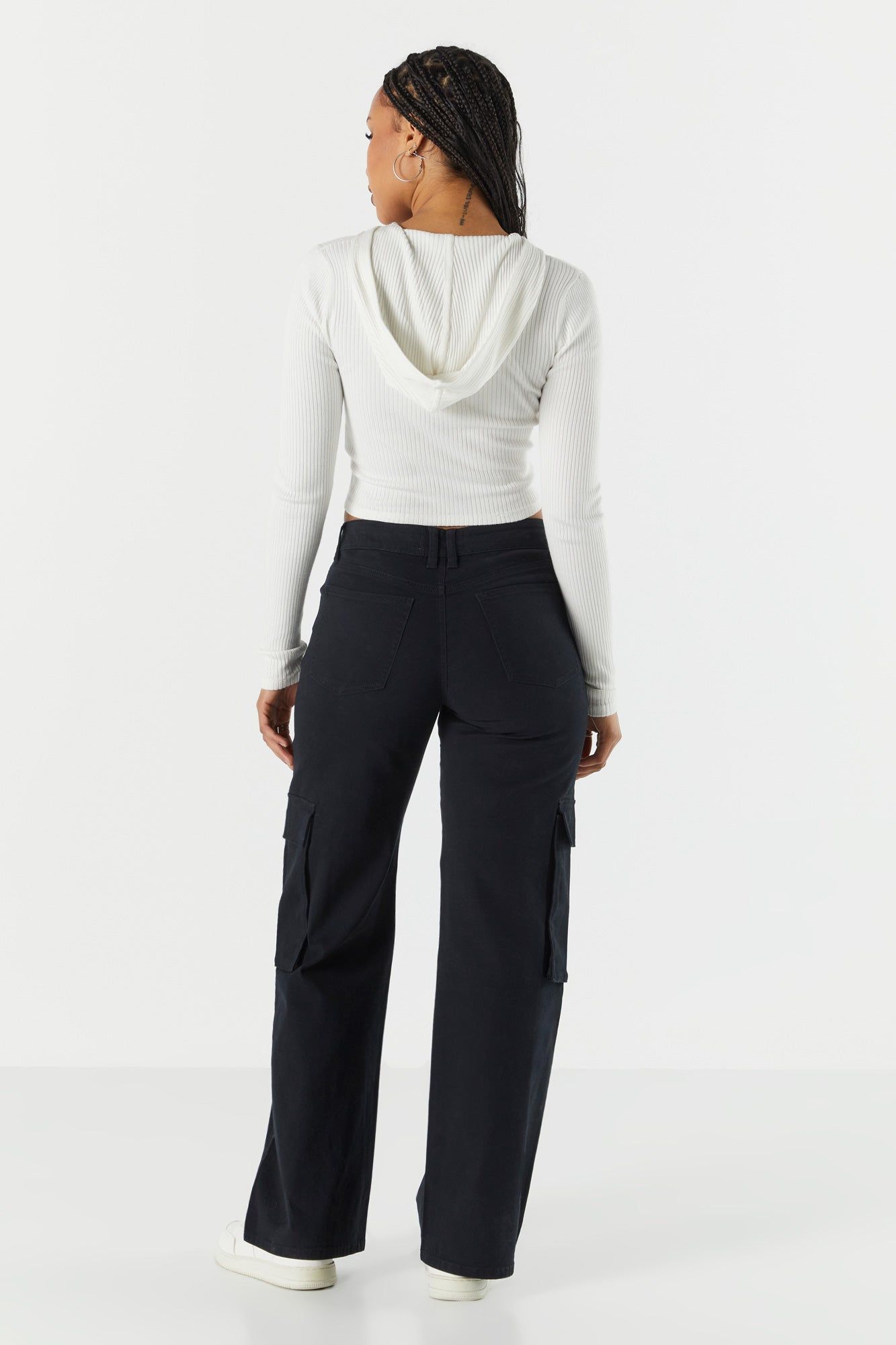 Pantalon cargo à jambe large avec poches multiples sold by Urban Planet product image thumbnail 6