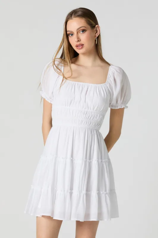 Minirobe de style laitière volantée sold by Urban Planet