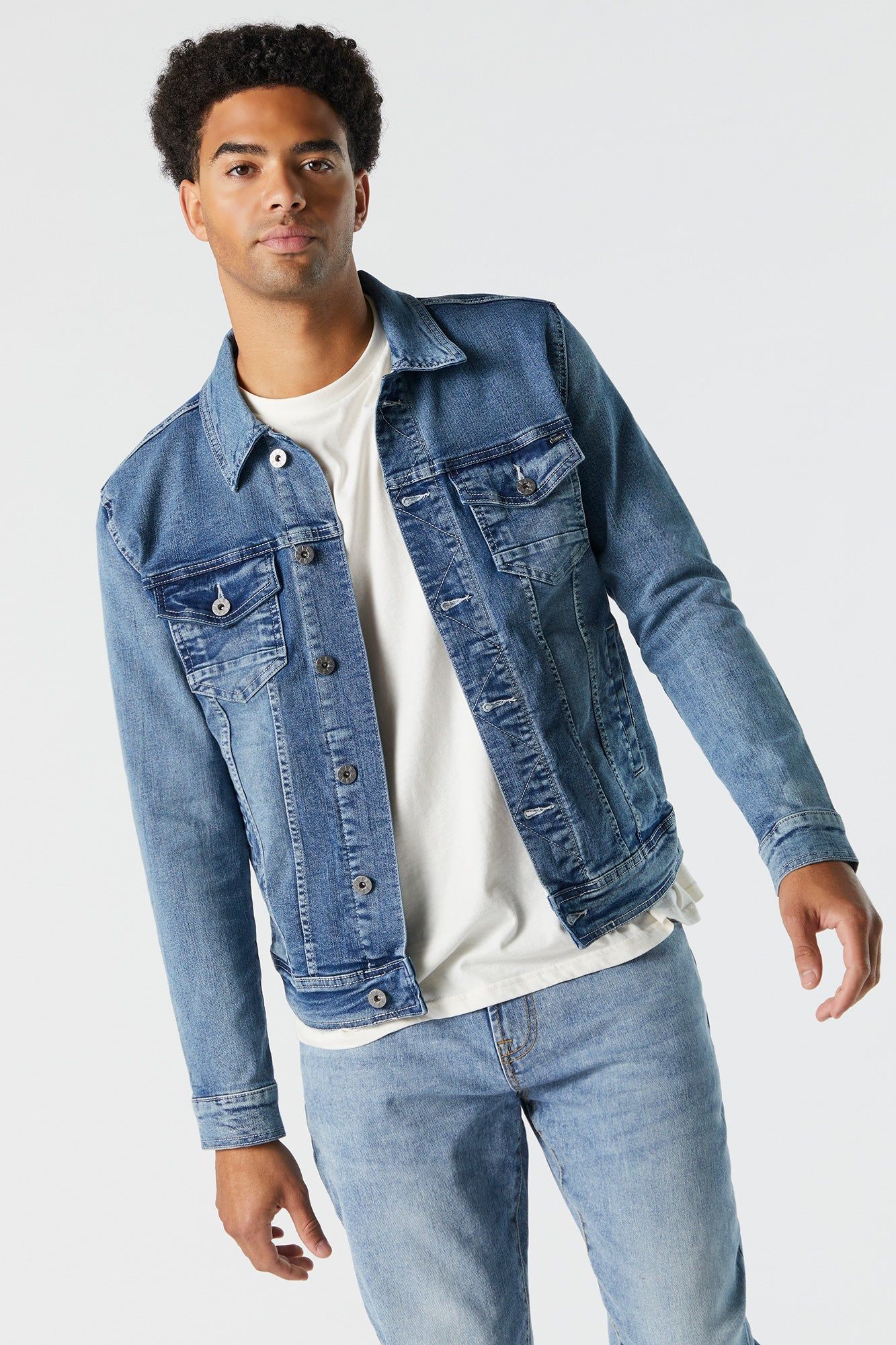 Blouson en denim bleu sold by Urban Planet product image thumbnail 2