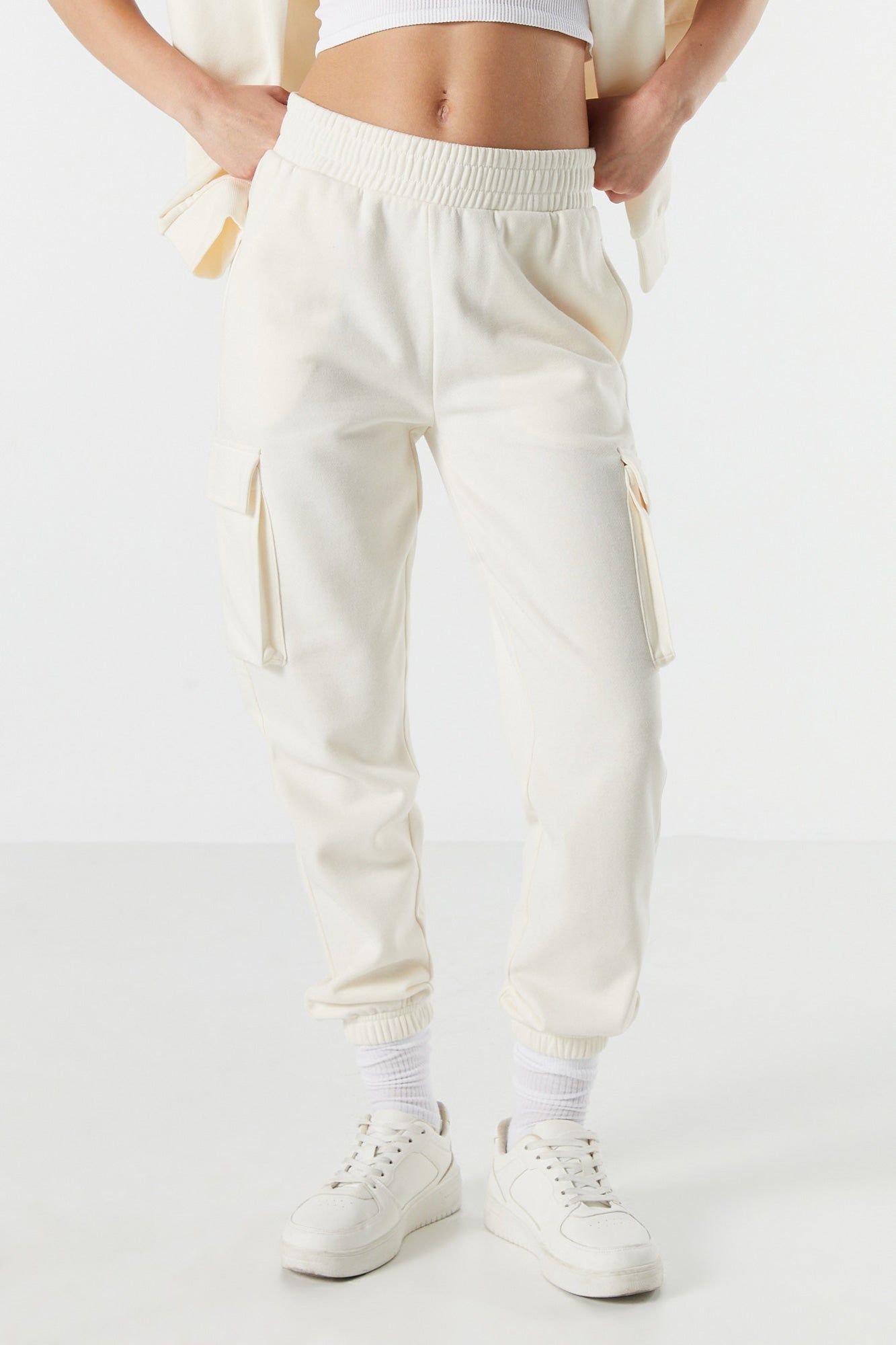 Pantalon de jogging cargo en molleton sold by Urban Planet product image thumbnail 2