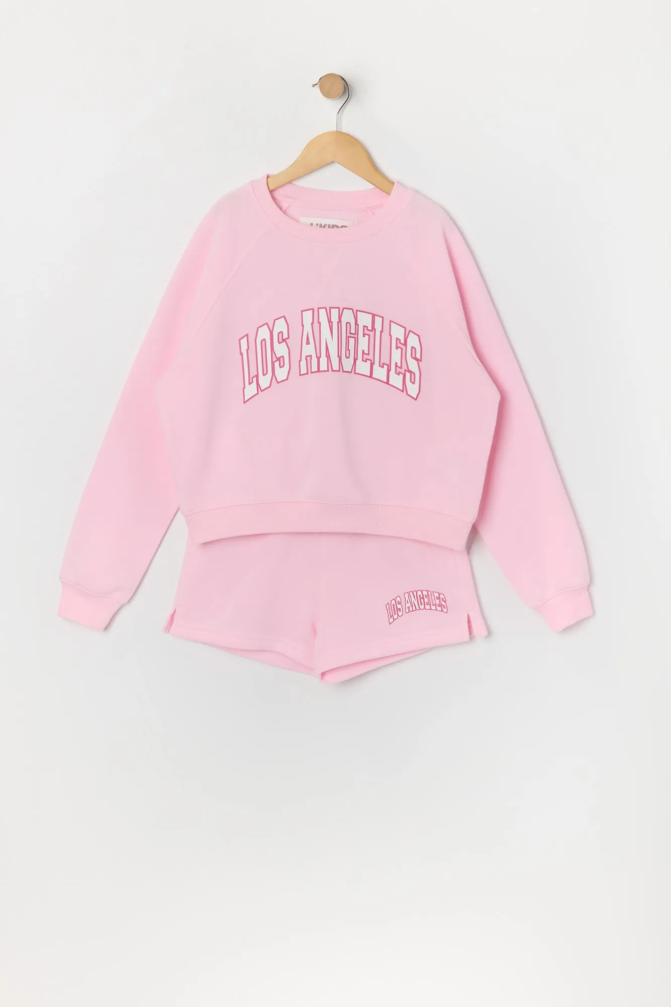Ensemble avec chandail et short à motif brodé LA en sergé pour fille sold by Urban Planet